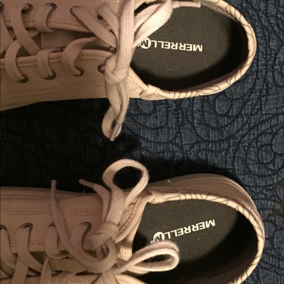 Cream canvas Toms - Picture 2 of 3